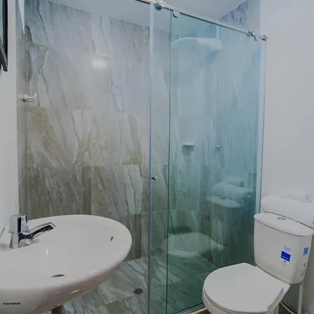 3 Bedroom Luxury - Minutes To Walled Сasa de vacaciones Cartagena